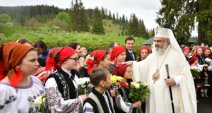 Ce a făcut o preoteasă din Pitești a ajuns în atenția Patriarhului