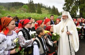 Ce a făcut o preoteasă din Pitești a ajuns în atenția Patriarhului