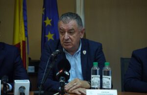 Gentea, indignat, furios, amenințător!